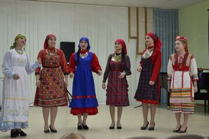 Песенные и инструментальные традиции народов Поволжья
