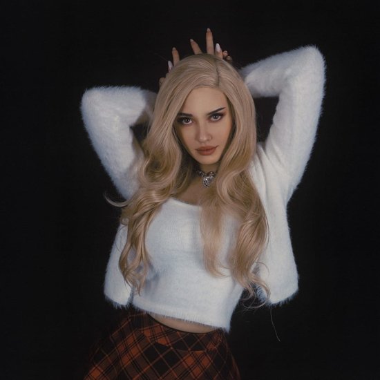 Dead Blonde