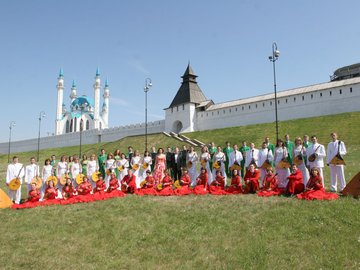 Романсы и песни с берегов Невы