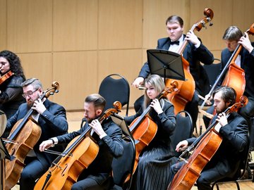 Красноярский камерный оркестр. Энциклопедия камерно-оркестровой музыки. Классицизм.