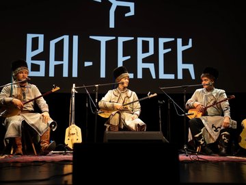 Bai-terek