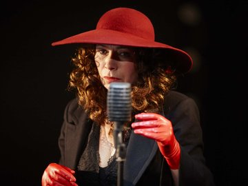 24 часа из жизни женщины