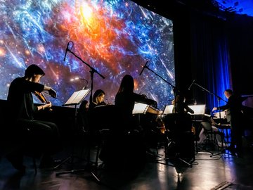 Вселенная неоклассики