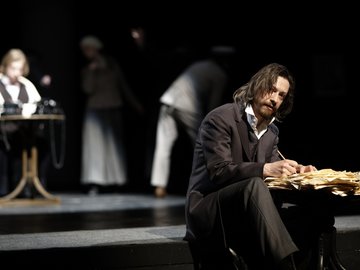 Театральный роман