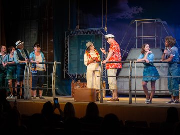 Осторожно, дама на борту!