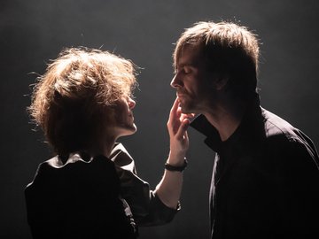 Молли Суини