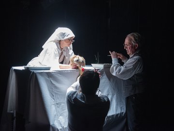 Доктор. Первый год