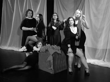 Девичник в большом городе