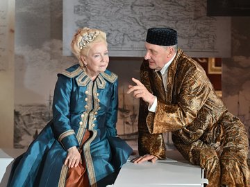 Екатерина и Вольтер