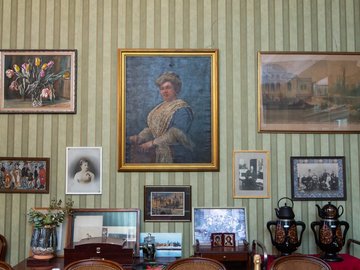 Тайны купцов Сапожниковых. Мадонна с цветком