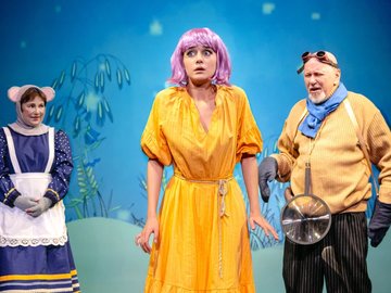 Дюймовочка