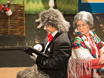 Бабушка напрокат