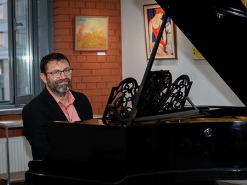 Таль Бабицкий. Туннель времени