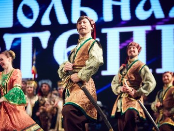 Казачий ансамбль песни и пляски «Вольная степь»