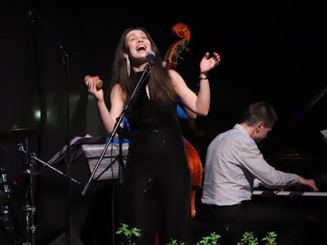 Esh Samba Jazz Quintet