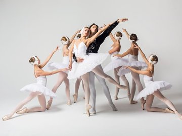 Лебединое озеро