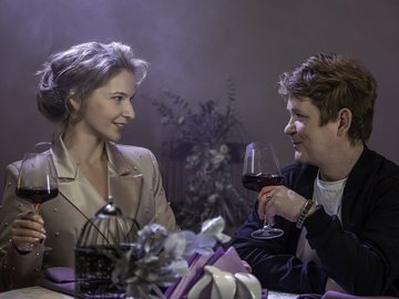 Столик на троих