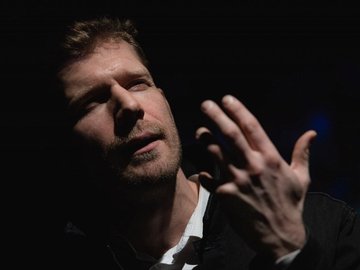 Маяковский. Прогулка