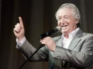 Лион Измайлов