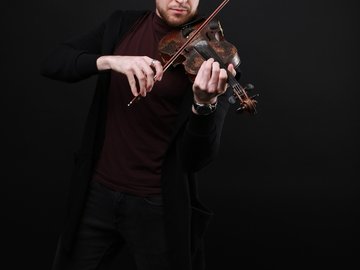 Александр Демидов