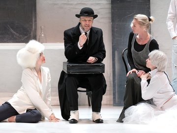 Это так (Если Вам так кажется)