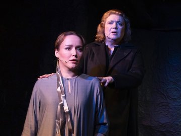 Материнское поле