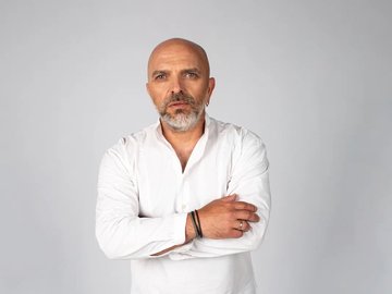 Александр Шоуа и Непара