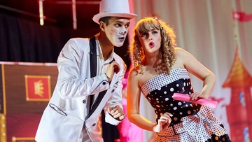 Алиса в стране чудес