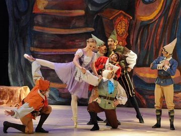 Белоснежка и семь гномов