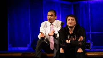 Двое в лифте, не считая текилы