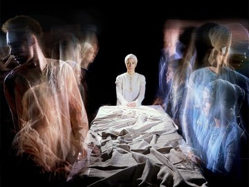 Материнское поле