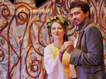 Спящая красавица — крошка Мари