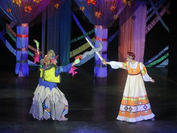 Два клёна, или Как Иванушка Бабу-Ягу победил