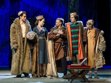 Лев, колдунья, платяной шкаф