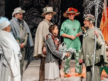 Двенадцать месяцев