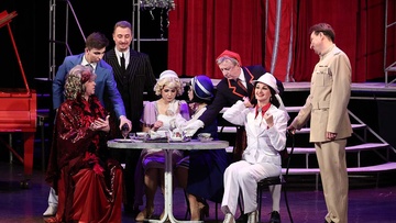 Здрасьте, я ваша тётя!