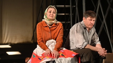 Өч аршын җир / Три аршина земли