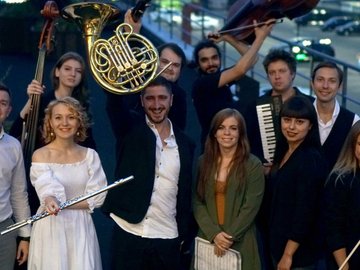 Simple Music Ensemble.  Вивальди vs. Эйнауди