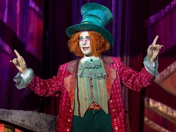 Алиса в Стране чудес