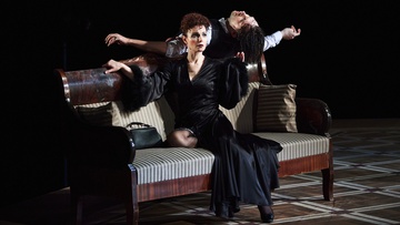 Зойкина квартира