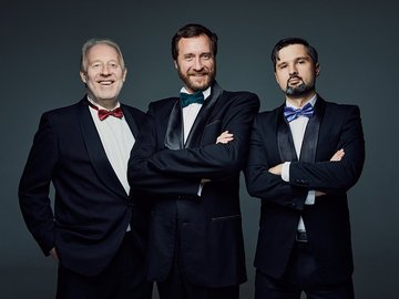 Три русских баса. Песни из любимых кинофильмов