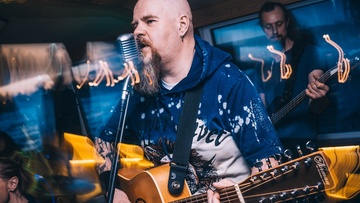 Русский рок на Неве на маршруте «Большое петербургское кольцо»