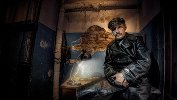 Иммерсивное шоу «Петербург XX»