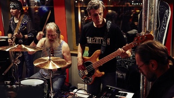 Led Zeppelin Tribute. Прогулка по Неве с выходом в залив