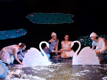 Лебединое озеро