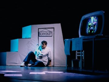 Манолито Очкарик