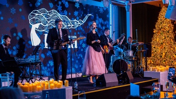 Elena et les Garçons. Рождественские истории из Парижа. Путешествие во Францию