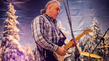 Группа «77». Необыкновенный концерт