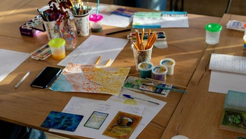 Путешествие в мир искусства через арт-терапию