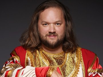 Григ и Паустовский. Корзина с еловыми шишками